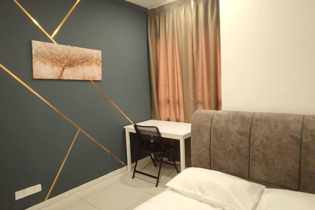 Hzb301-Selfcheck-In-Wi-Fi- Netflix- Parking- Pool-2 Bedroom- Klia, 7099 Sepang Dış mekan fotoğraf