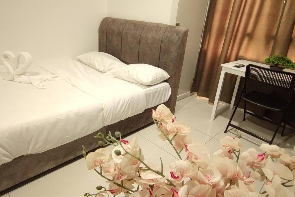 Hzb301-Selfcheck-In-Wi-Fi- Netflix- Parking- Pool-2 Bedroom- Klia, 7099 Sepang Dış mekan fotoğraf