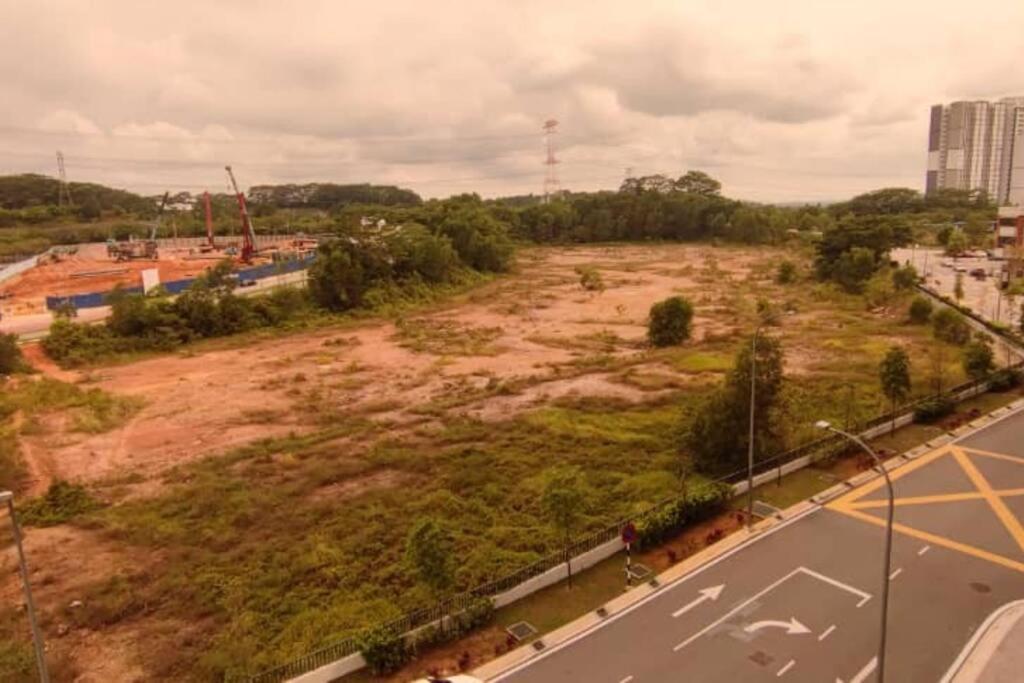 Hzb301-Selfcheck-In-Wi-Fi- Netflix- Parking- Pool-2 Bedroom- Klia, 7099 Sepang Dış mekan fotoğraf